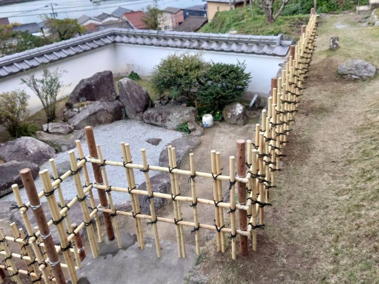 Y邸 四ツ目垣の古くなったものをリニューアルしました。